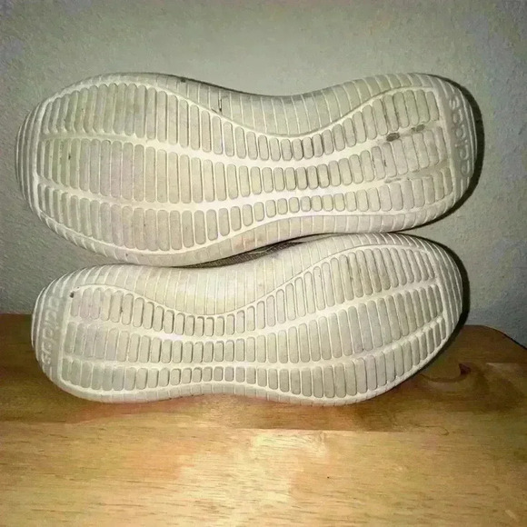 Adidas Women's Gray Memory Foam Lightweight Running Shoes - Size 8 Sneakers - Picture 5 of 9